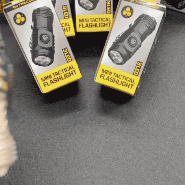 🔥🔥50%OFF NOW！3-in-1 Mini High-Intensity Outdoor Flashlight